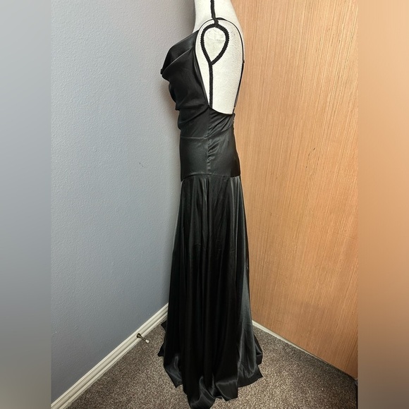 Bronx & Banco x Free People Leo Gown **NO BELT, Size Small (4). (V) - Picture 6 of 11
